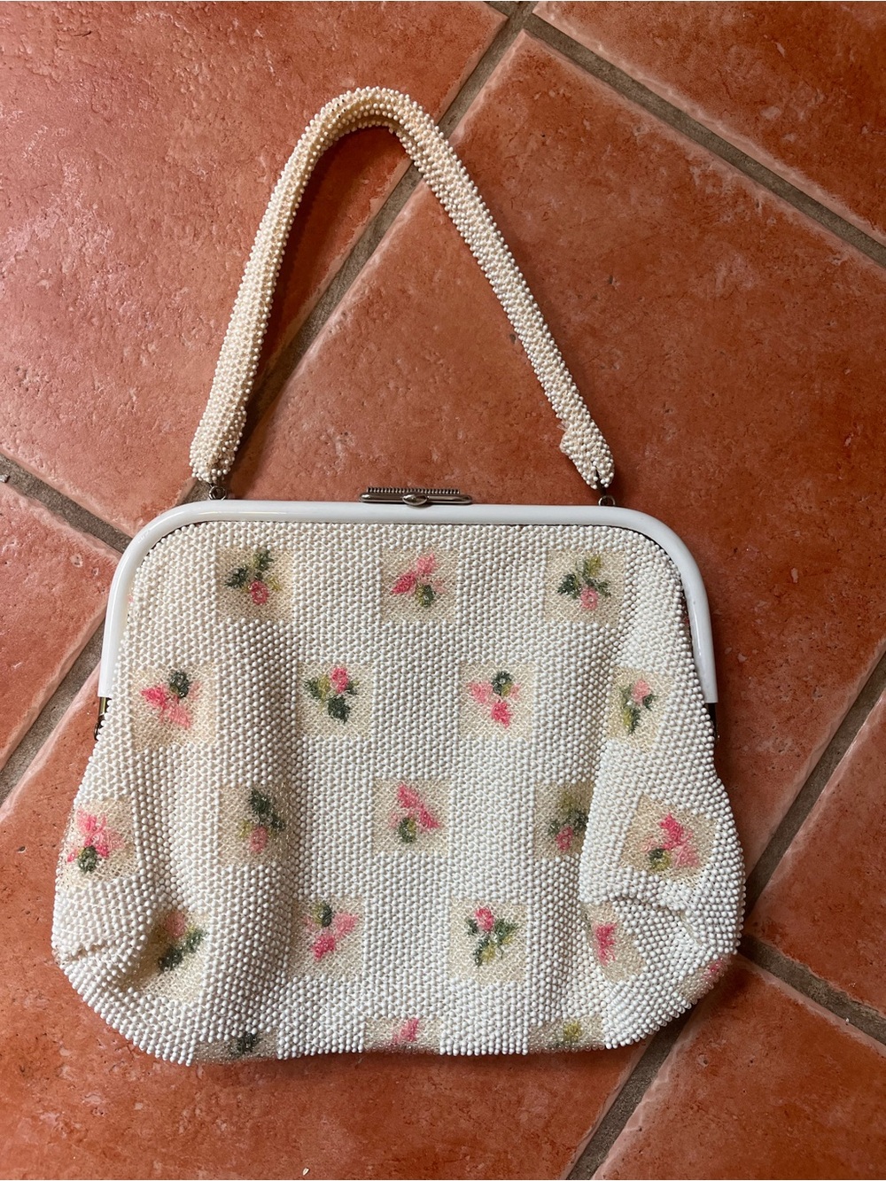 Vintage Cream Beaded Frame Handbag with Pink Floral Accents